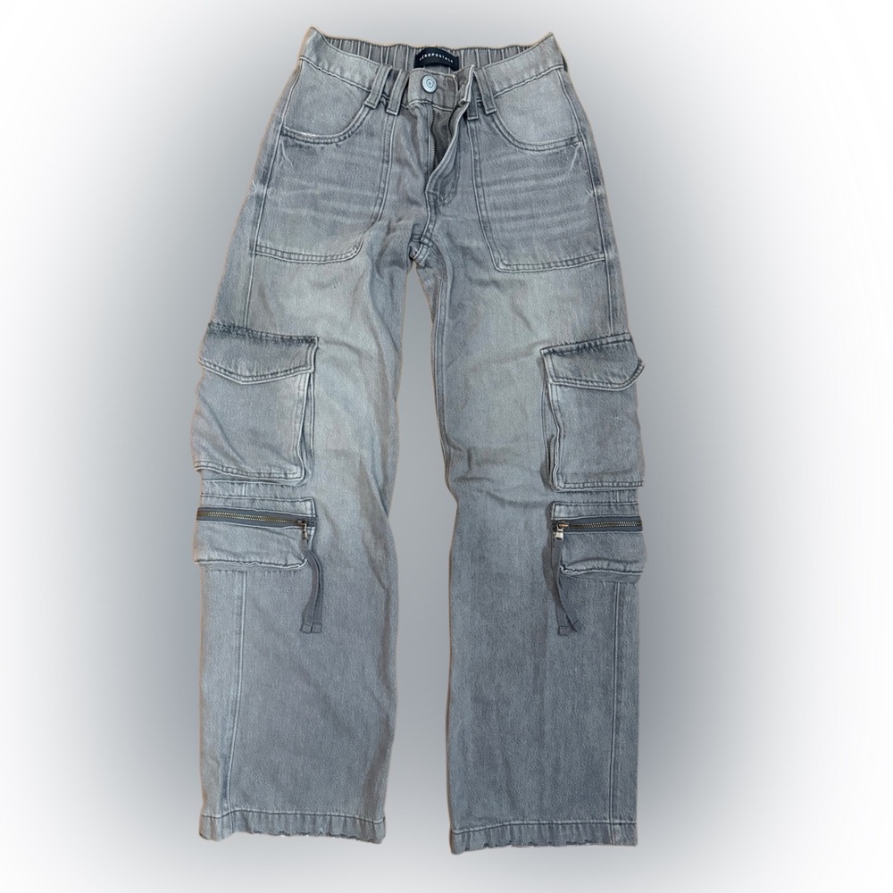 Aeropostale Mid Rise Gray Cargo Pants